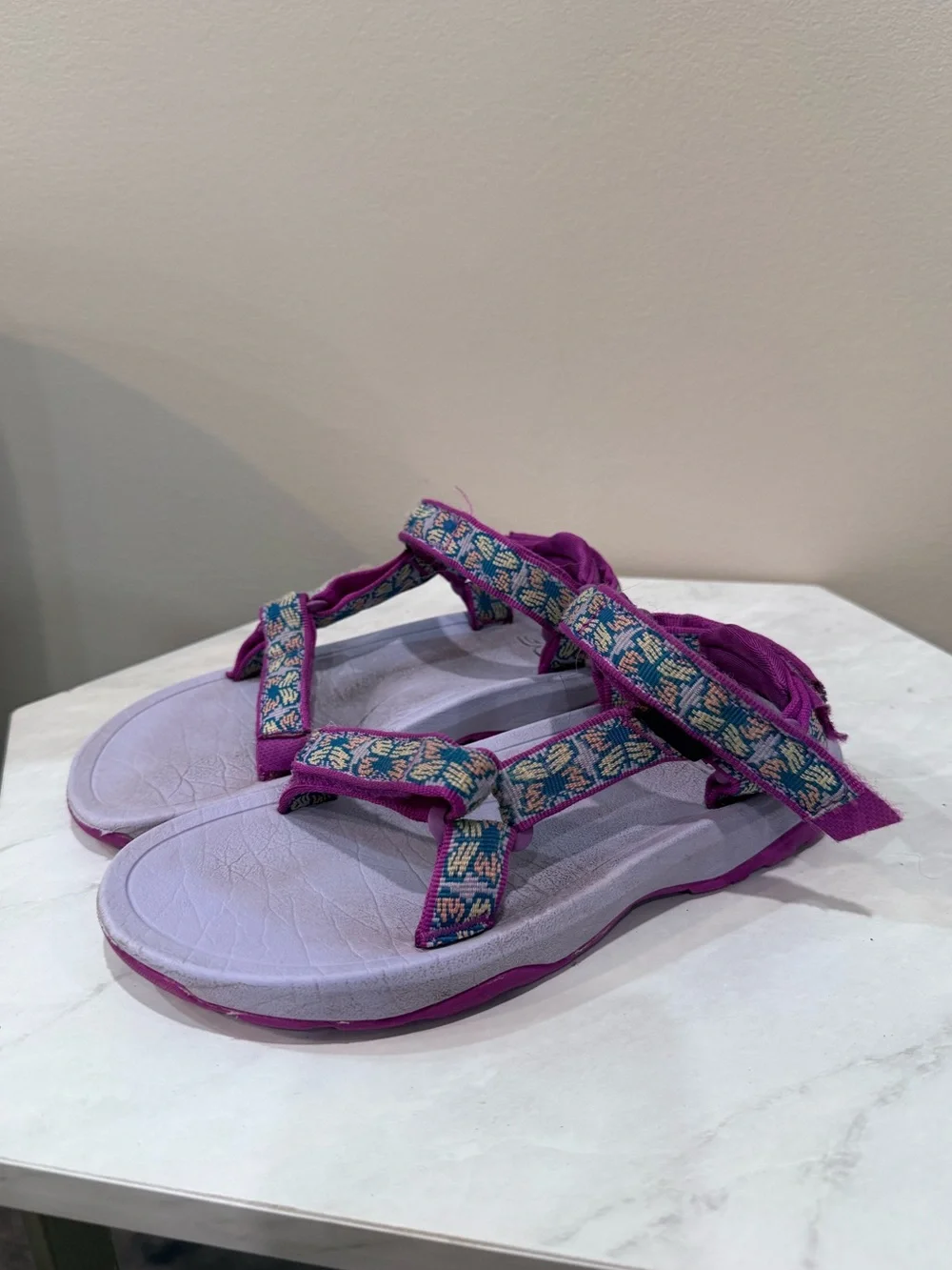 🔥Teva Girl Purple Strappy Sport Sandals Size 2 EUC🔥